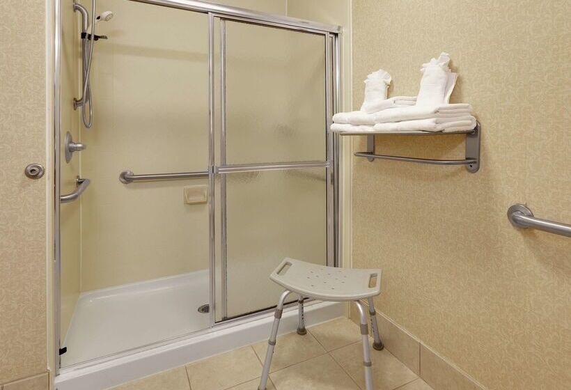 בית מלון כפרי Hampton Inn & Suites Southern Pines Pinehurst