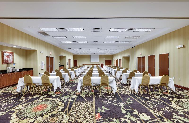 בית מלון כפרי Hampton Inn & Suites Southern Pines Pinehurst