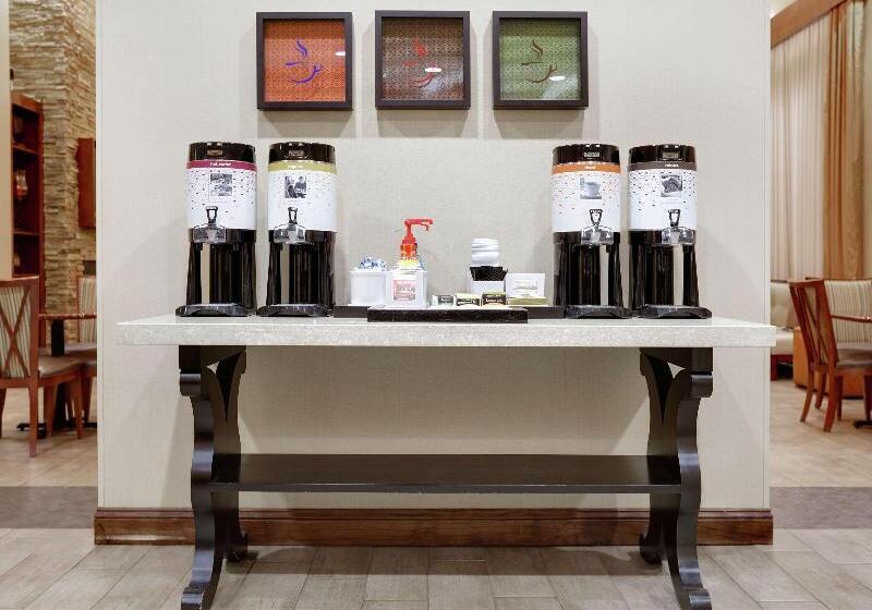 בית מלון כפרי Hampton Inn & Suites Southern Pines Pinehurst