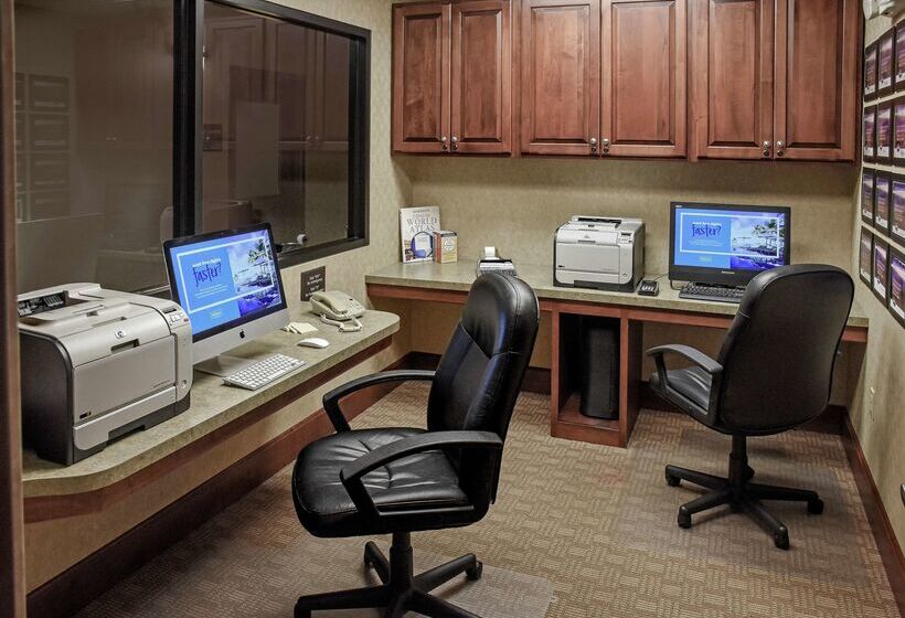 호텔 Hampton Inn & Suites Youngstown Canfield