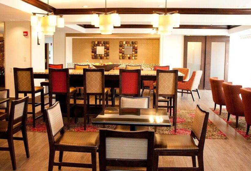 فندق Hampton Inn East Windsor