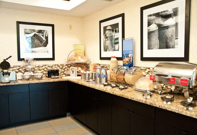 فندق Hampton Inn East Windsor