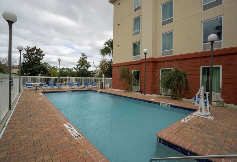 فندق Hampton Inn & Suites Palm Coast