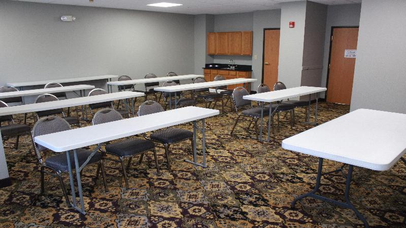 ホテル Holiday Inn Express & Suites Wilson Downtown, An Ihg