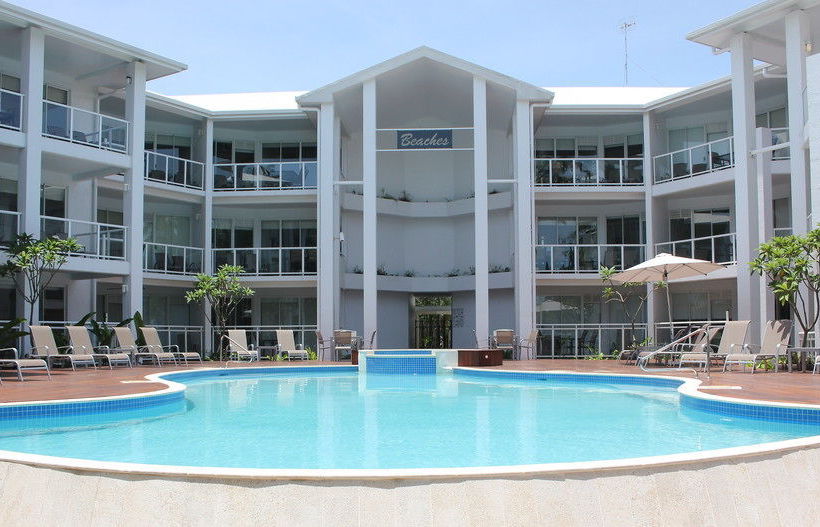 هتل Beaches Holiday Apartments   Official Onsite Reception & Check In