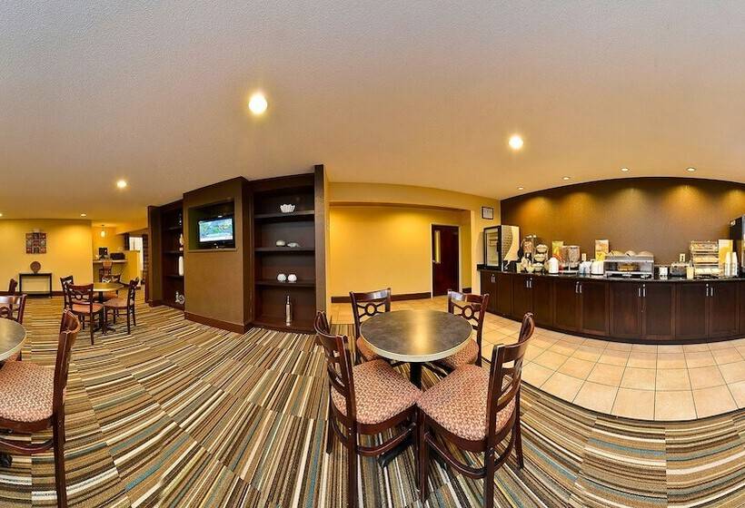 ホテル Quality Inn Warsaw I40