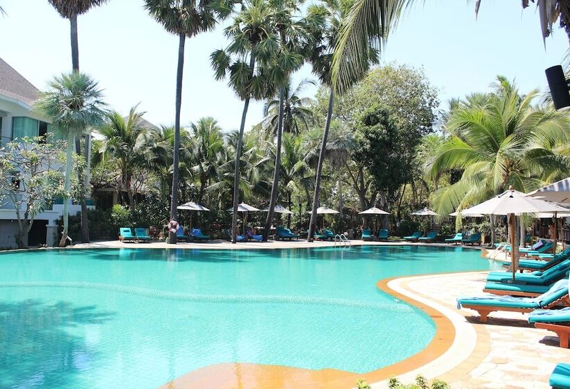 هتل Bannpantai Resort