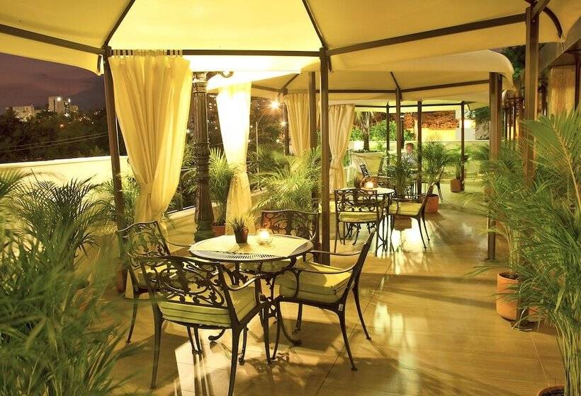 호텔 Cosmos   Cali