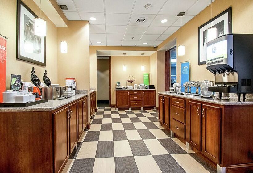 ホテル Hampton Inn Pine Grove