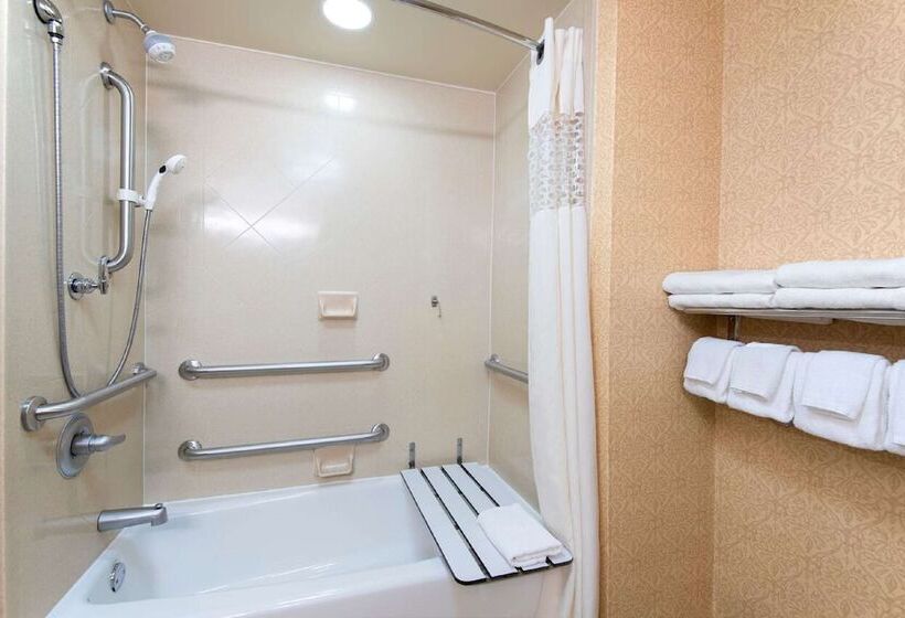 فندق Hampton Inn Schenectady Downtown