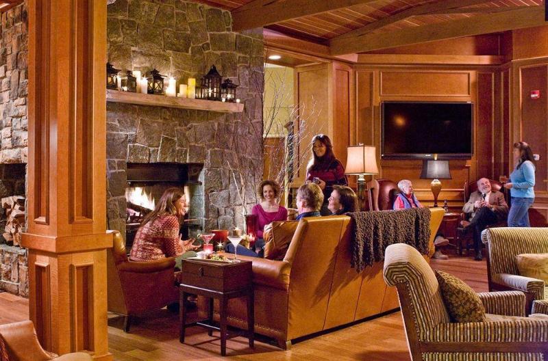 فندق High Peaks Resort