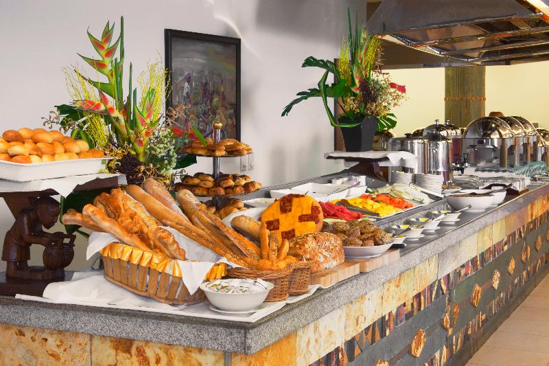 هتل Holiday Inn Accra Airport By Ihg