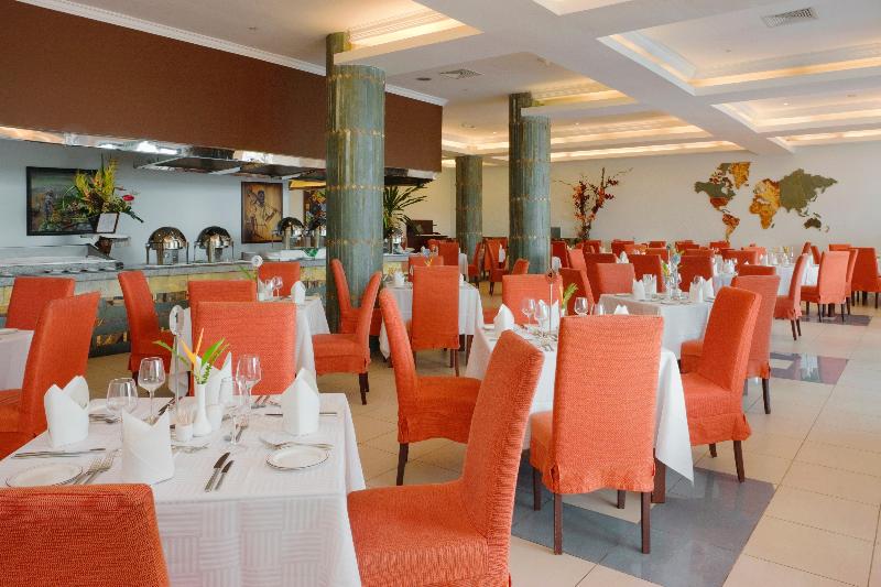 هتل Holiday Inn Accra Airport By Ihg