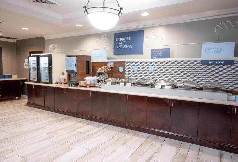 هتل Holiday Inn Express & Suites   Tuscaloosa University, An Ihg