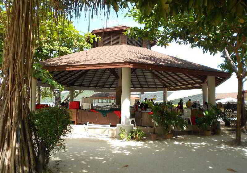 هتل Pp Charlie Beach Resort  Sha Plus