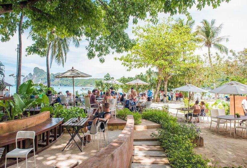 هتل Pp Charlie Beach Resort  Sha Plus