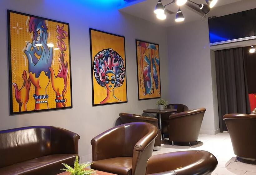 Funk Lounge Hostel