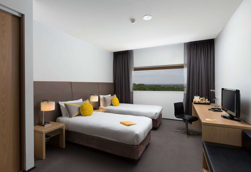 فندق Atura Dandenong