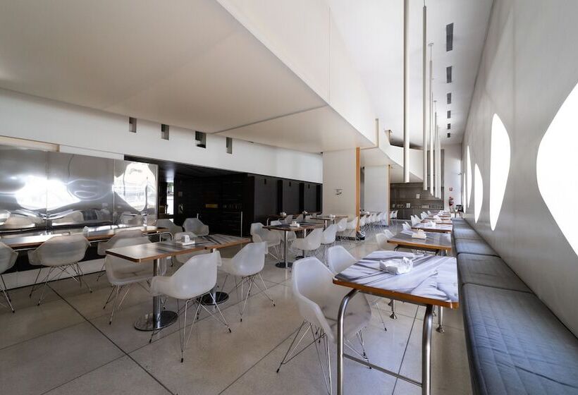 هتل Dazzler By Wyndham Buenos Aires Recoleta