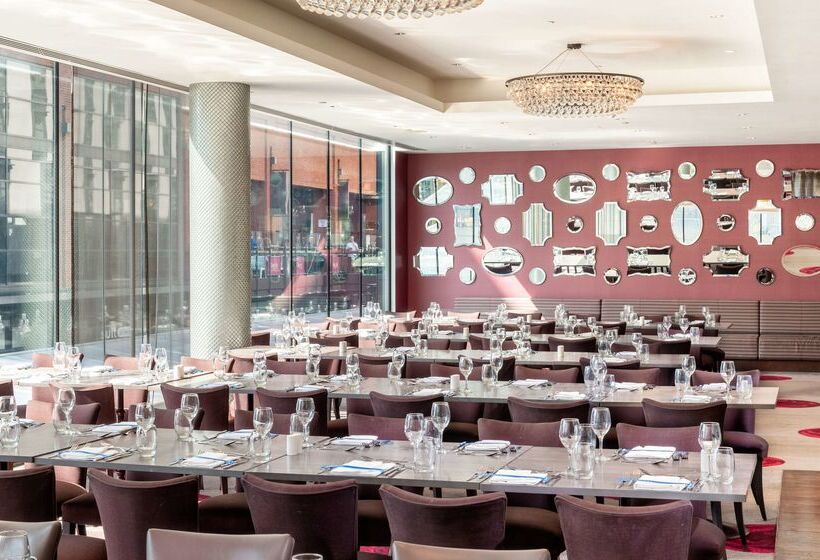 هتل Hilton London Wembley