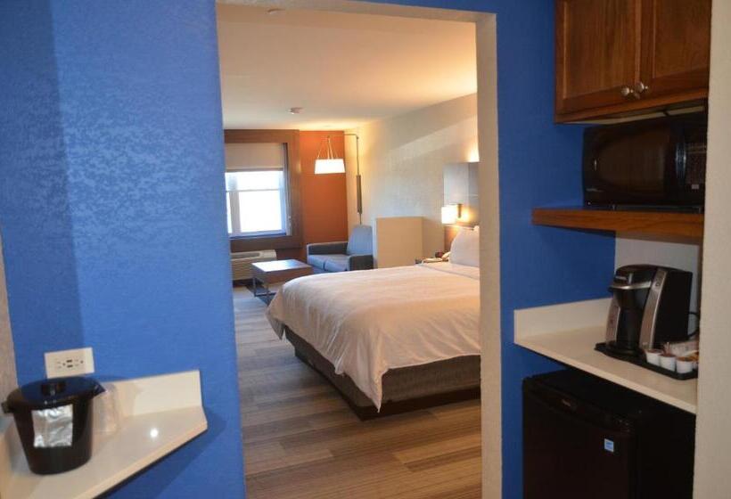 Holiday Inn Express Hotel & Suites Rochester, An Ihg