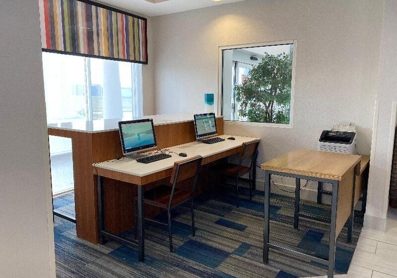 فندق Holiday Inn Express   Eunice, An Ihg