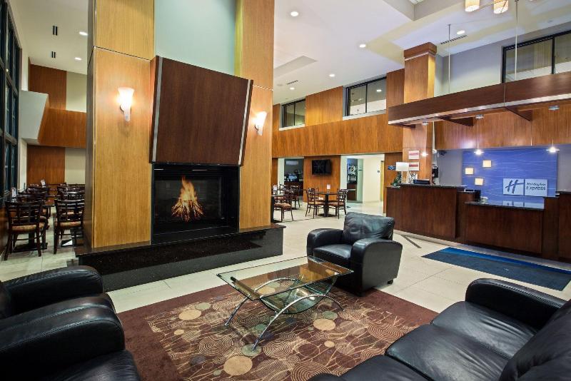 Отель Holiday Inn Express Schaumburg Rolling Meadows, An Ihg