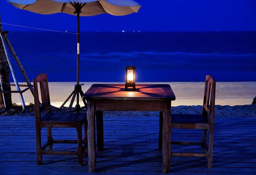 בית מלון כפרי Keeree Waree Seaside Villa