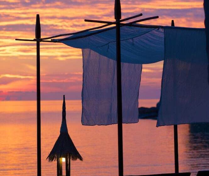 هتل Koh Tao Cabana