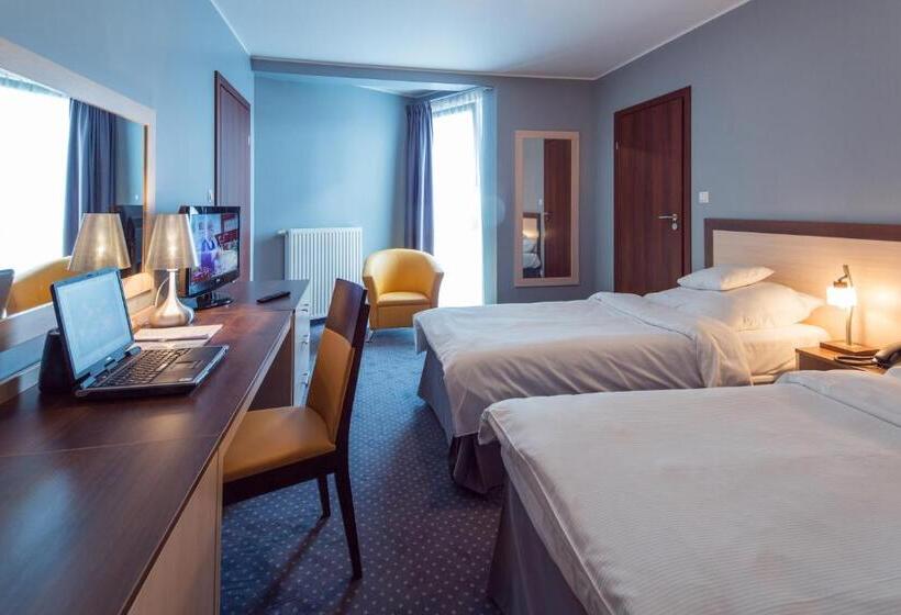 هتل Poleczki Residence Apartments