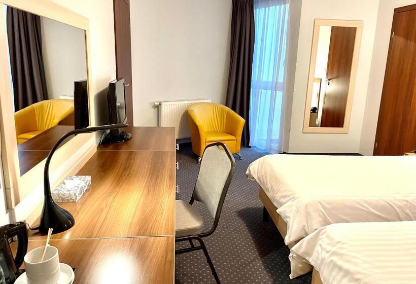 هتل Poleczki Residence Apartments