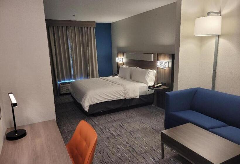 فندق Holiday Inn Express & Suites Starkville By Ihg