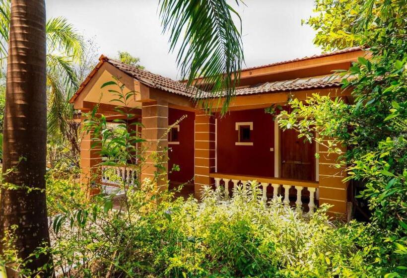 Отель Blue Ocean The Fern Resort & Spa Ganpatipule
