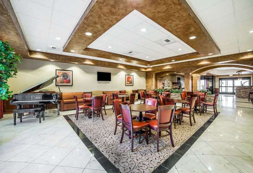 هتل Comfort Inn & Suites Henderson  Las Vegas