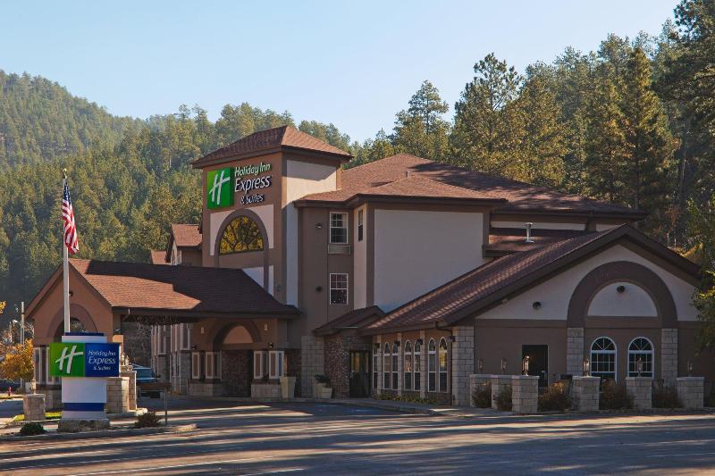 هتل Comfort Inn & Suites Mt. Rushmore