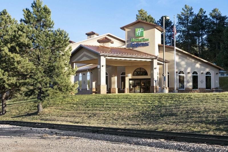هتل Americinn By Wyndham Hill City Mt Rushmore