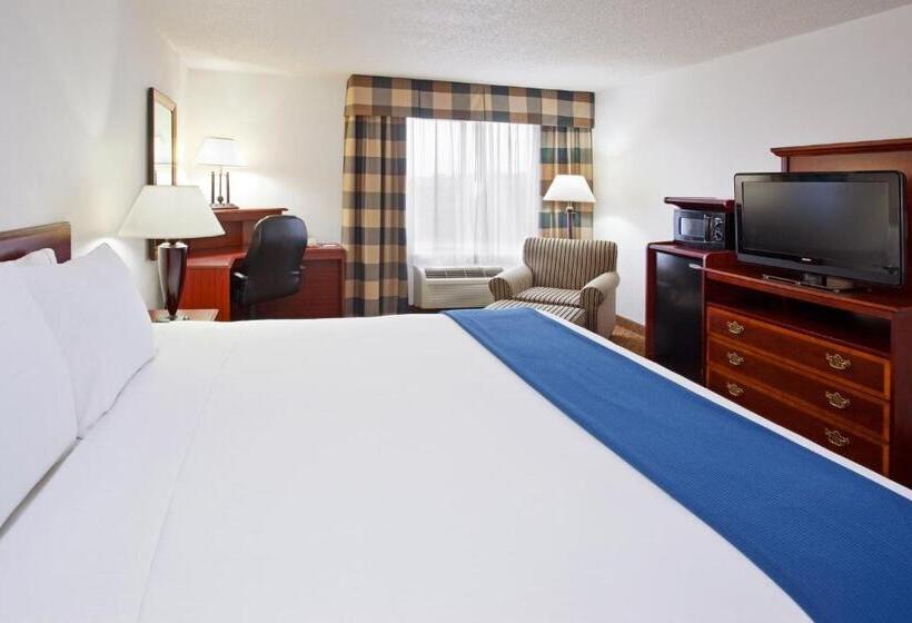 호텔 Holiday Inn Express & Suites Alliance, An Ihg