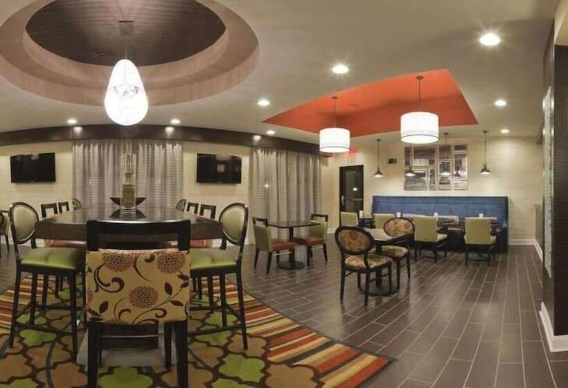فندق Holiday Inn Express Fulton, An Ihg