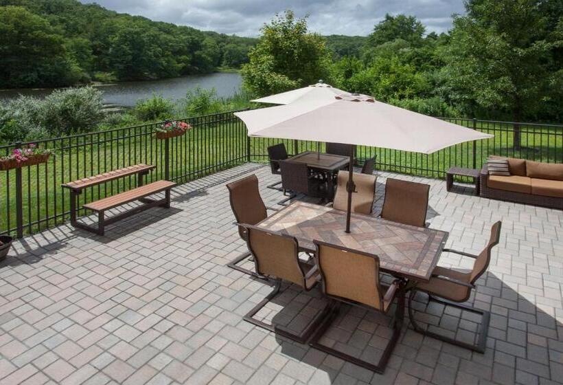 Отель Holiday Inn Express Haskell Wayne Area, An Ihg