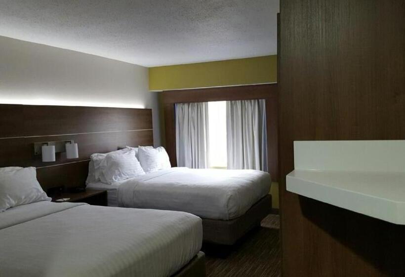 ホテル Holiday Inn Express Mount Pleasant  Scottdale, An Ihg