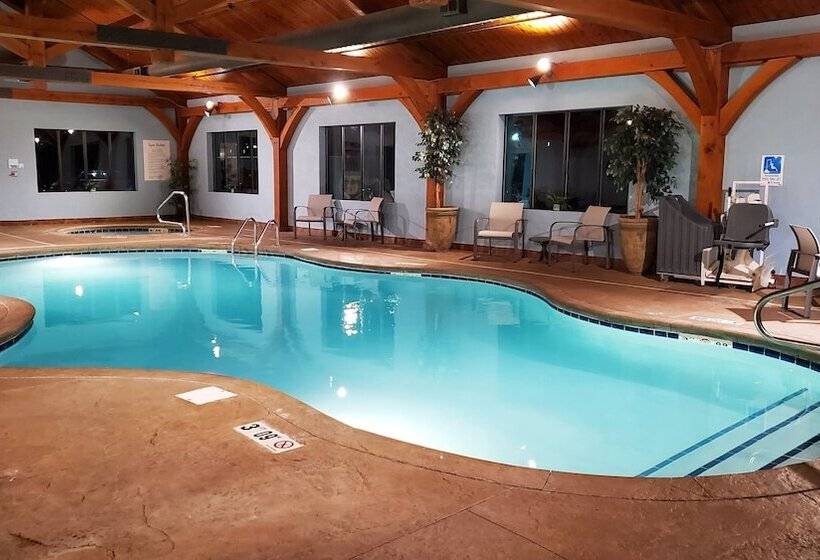 호텔 Holiday Inn Express & Suites Donegal, An Ihg