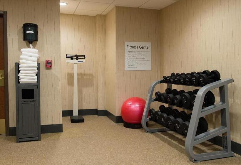 בית מלון כפרי Holiday Inn Exp Walterboro By Ihg
