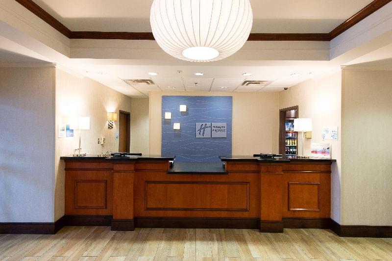 בית מלון כפרי Holiday Inn Exp Walterboro By Ihg
