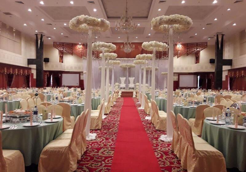 Hotel Kiulap Plaza