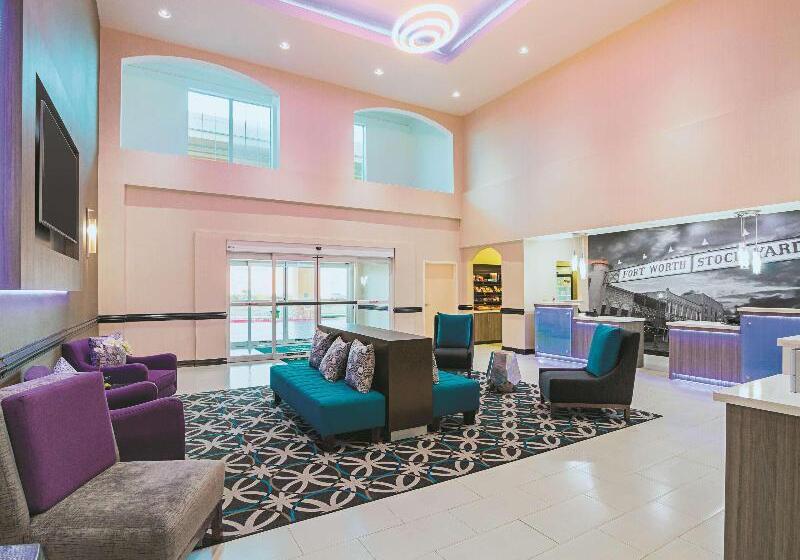 هتل La Quinta By Wyndham Ft. Worth   Forest Hill, Tx