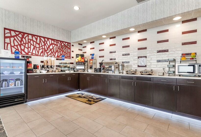 فندق Best Western Plus Castlerock Inn & Suites