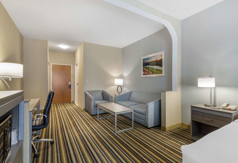 בית מלון כפרי Best Western Plus New England Inn & Suites