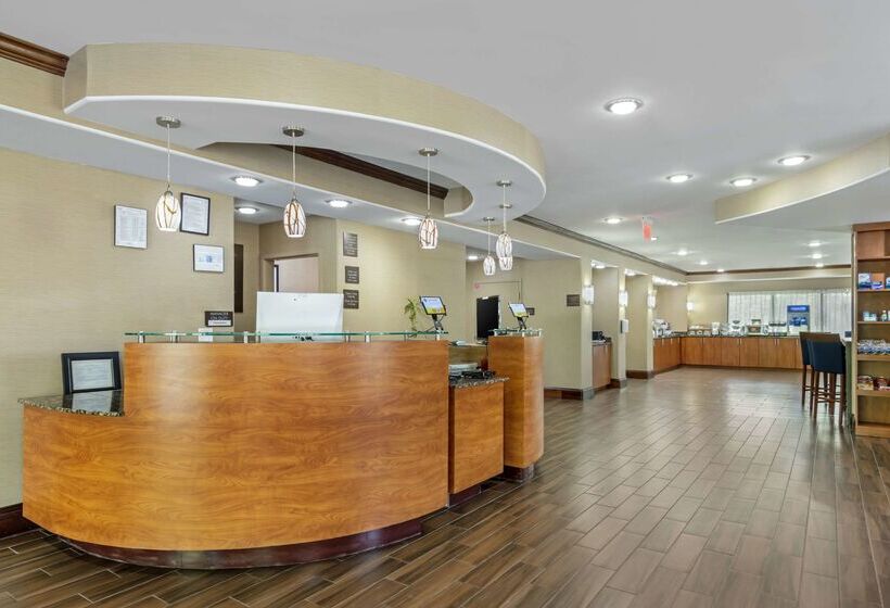 هتل Comfort Suites At Kennesaw State University