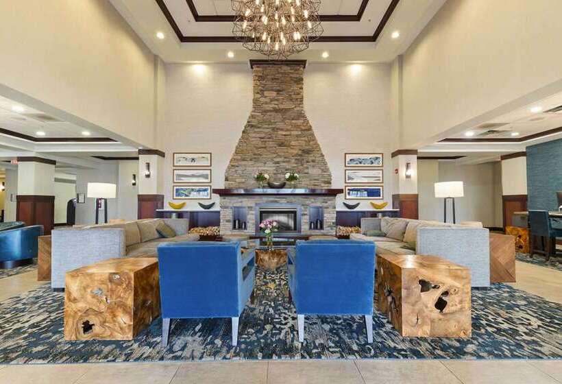 فندق Doubletree By Hilton Front Royal Blue Ridge Shadows