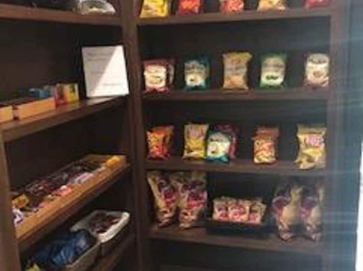 Holiday Inn Express Hotel & Suites Ennis, An Ihg